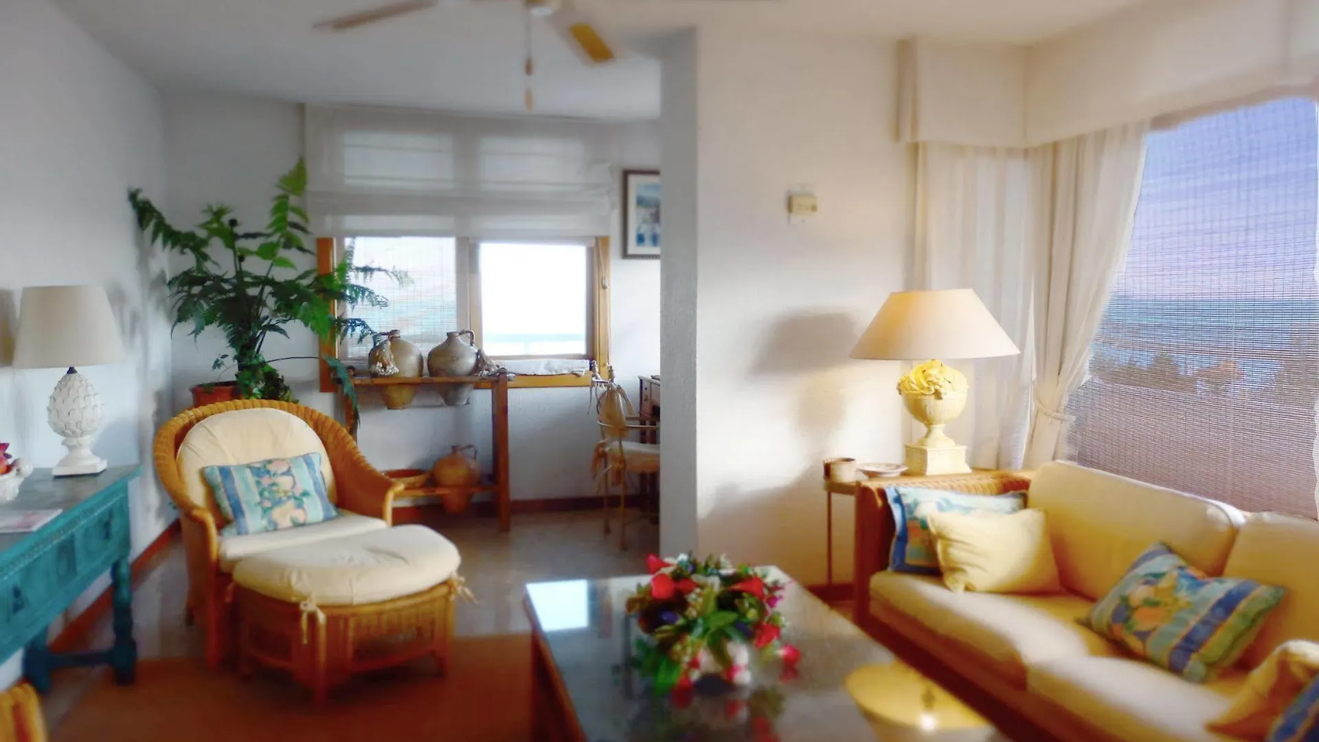 Waterfront Playamar Apartments Torremolinos