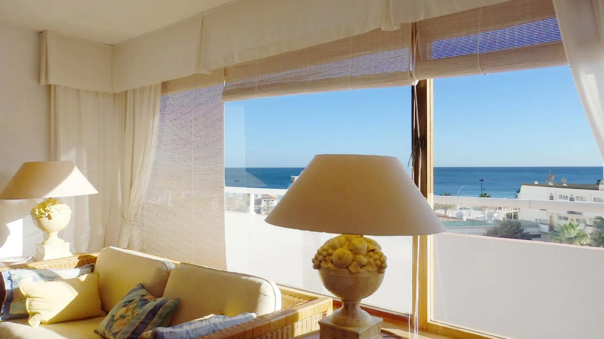 Waterfront Playamar Apartments Torremolinos 3*,